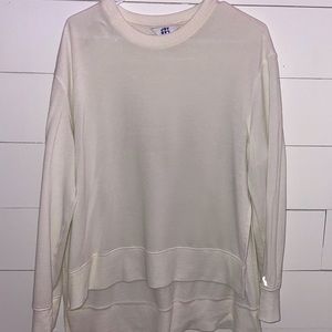 ☁️whitish cream super soft sweater☁️